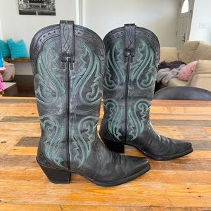 Ariat womens black cowboy boots